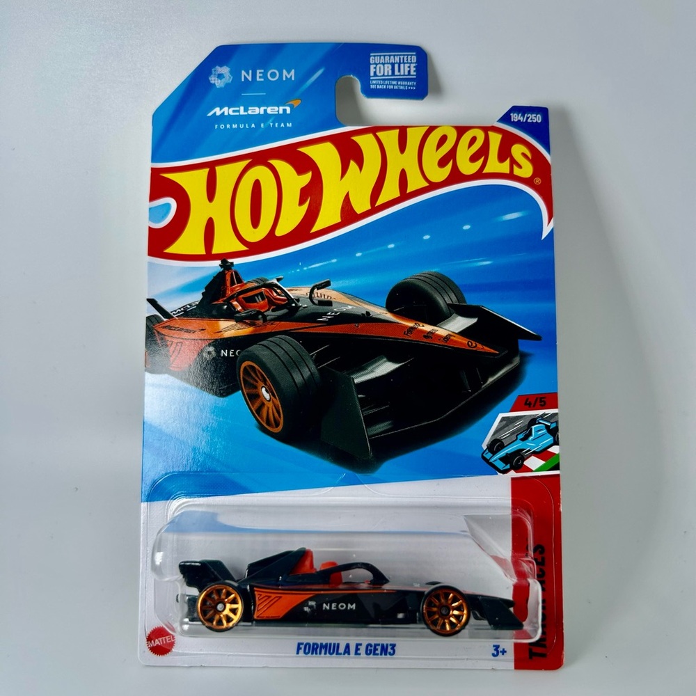 Hot Wheels Formula E GEN3 #194 2025 Case N New Neom EV Orange